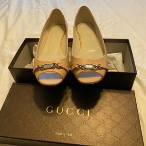 Gucci Peep Toe Flats